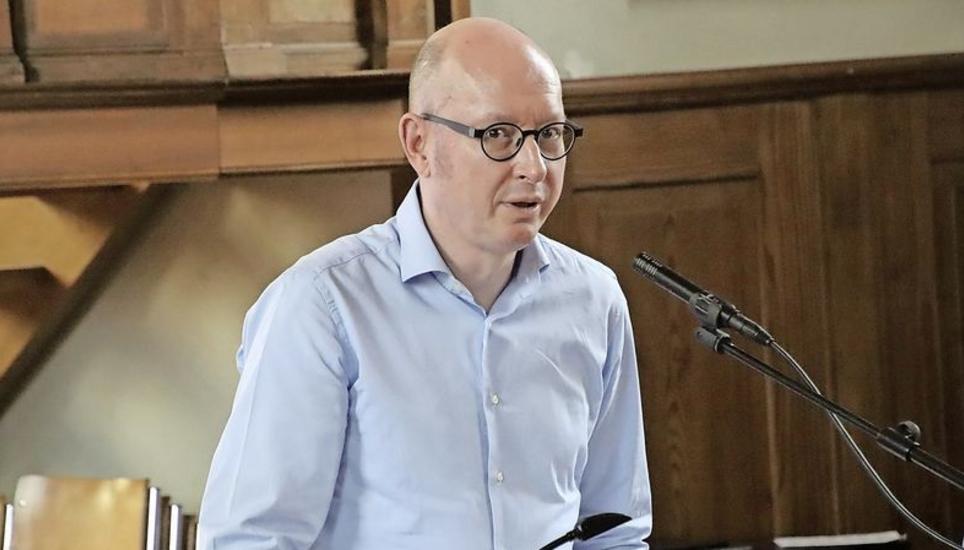 Kirchenpflegepräsident Rolf Hans Elsener in der Kirche Benken. Bild: Roland Müller