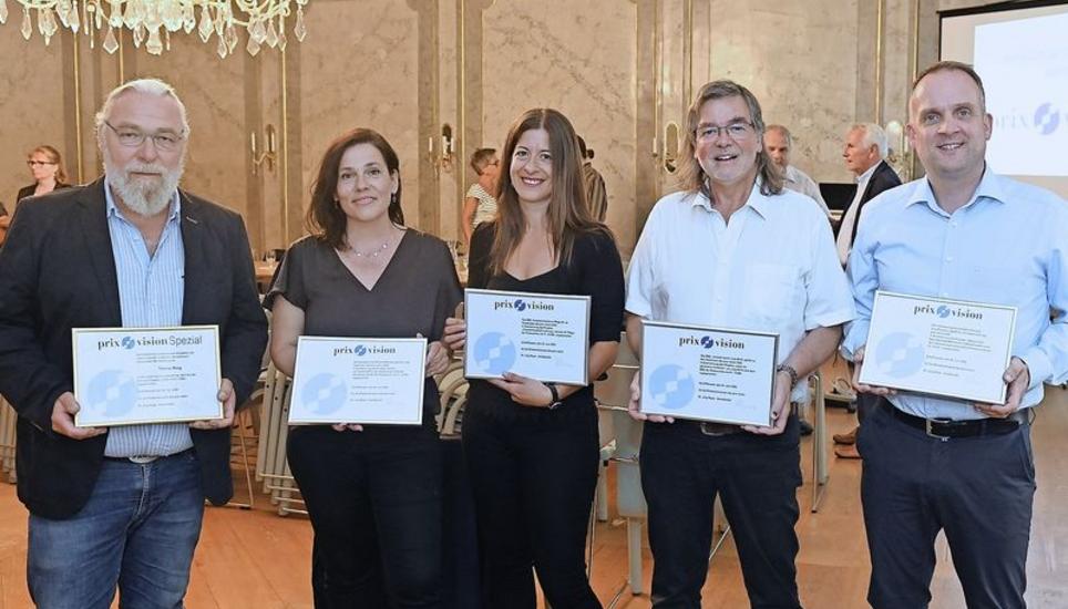 Die fünf Preisträger (v.l.): Thomas Maag (Sonderpreis), Monica Hofer, Catrina Clerico, Jürg Wirth und Sven Stückmann. BILD ERIC BÜHRER