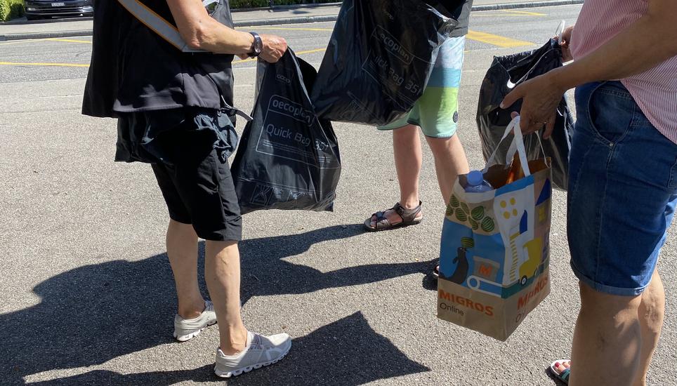 «Clean-Up-Schaffhausen» ist jeweils am letzten Sonntag vom Monat im Einsatz und kümmert sich jedes mal um ein anderes Quartier. Bild: Radio Munot