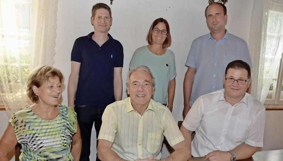 Das bewährte Vorstandsteam vom Industrie- und Gewerbeverein Region Diessenhofen (v. l.): Marianne Friedli, Dominik Hans, Max Möckli, Patrizia Alther, Andreas Zimmermann und Renzo Mascherin. Bild: Thomas Güntert