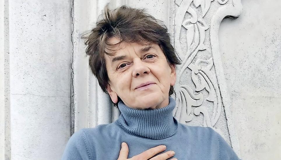 Angelika Overath hat sich dem Vallader in eigenen Gedichten genähert. Bild: Franziska Barta