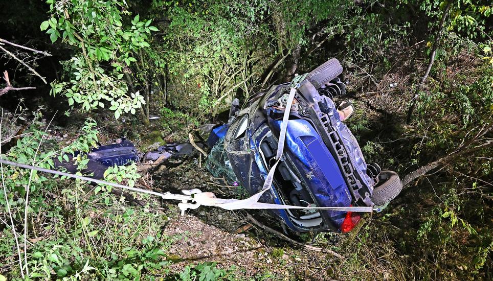 Wie genau es zum Unfall kam, ist laut Schaffhauser Polizei noch unklar. Bild: SHPol