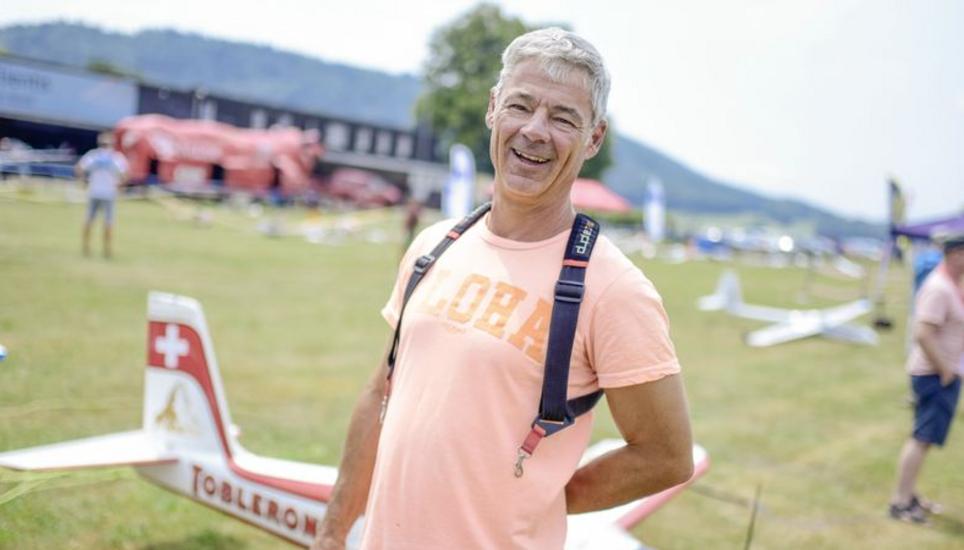 Heinz Keller kann sich am ersten Grossanlass mit dem Modell anders austoben als im Swiss-Cockpit.