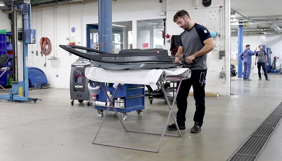 Gutes Teamwork ist bei der Emil Frey Kreuzgarage das A und O: Alle ziehen an einem Strang, um das Ziel – glückliche Kundinnen und Kunden – zu erreichen. Bilder Ramona Pfund