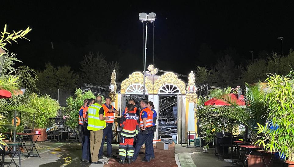 Das Zelt wurde bei dem Feuer komplett zerstört. Bild: Hanna Wetzel