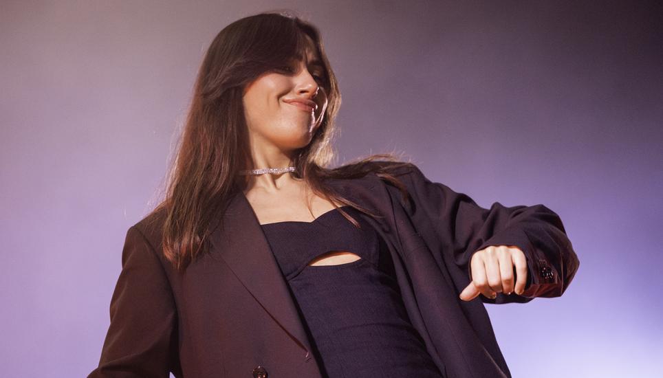 Die Sängerin von Parov Stelar, Elena Karafizi, hypnotisierte das Publikum mit ihrer variantenreichen Stimme.