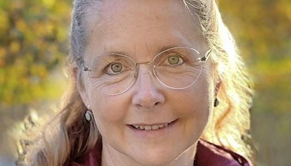 Laetizia Giannini-Studer, Verein Waldläufer Im Jahr 2005 gründete sie mit Cécile Elsässer die erste Waldkinderkrippe der Schweiz. Heute präsidiert sie den Verein Waldläufer, der die Waldschule in Neuhausen betreibt.