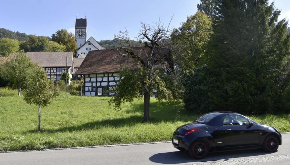 Die Gemeindeversammlung nahm das Gebiet «Chällhof» aus dem Zonenplan. Bild: Laurynas Wüger
