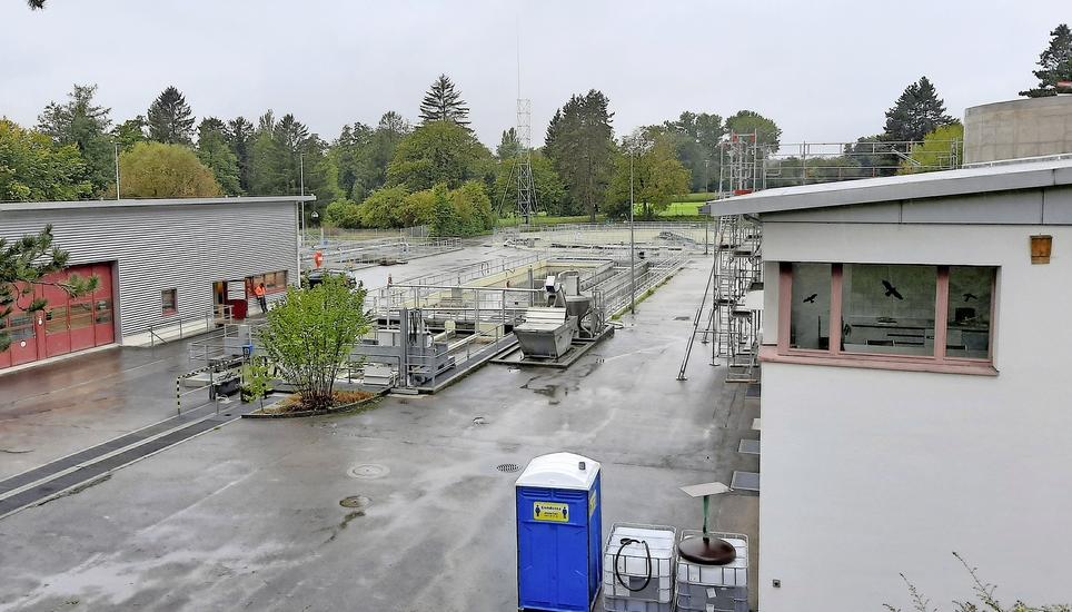 In der Abwasserreinigungsanlage Stein am Rhein wird auch das Abwasser aus Hemishofen geklärt. Dessen Einwohner zahlen dafür künftig eine geringere Gebühr. Bild: Thomas Martens