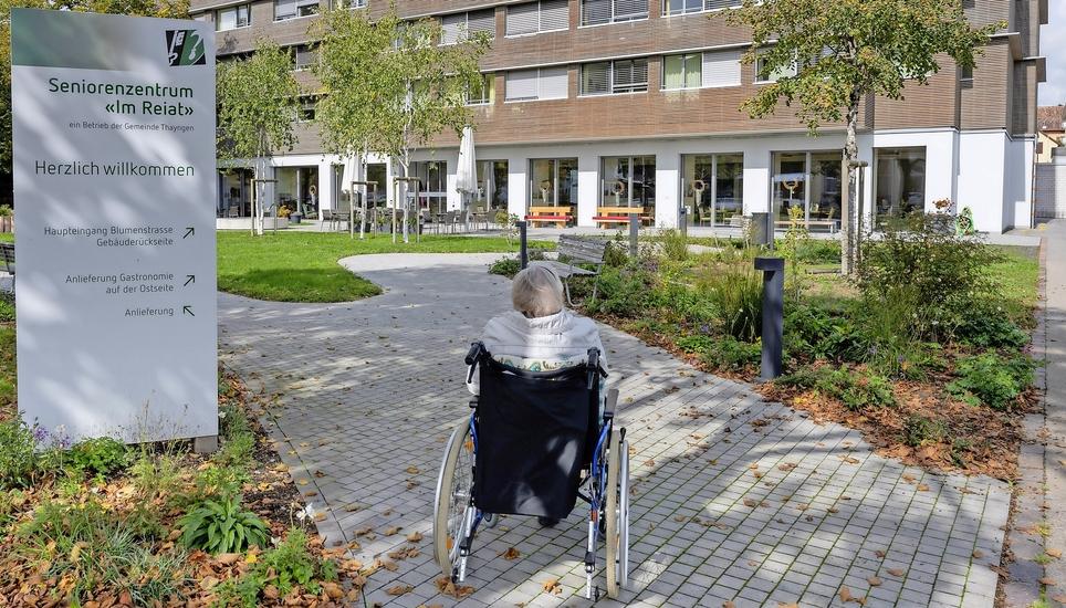 Der ehemalige Leiter des Seniorenzentrums in Thayngen wurde für die Veruntreuung von 32'000 Franken verurteilt. Die Gemeinde Thayngen hat ihn nun ebenfalls angeklagt. Bild: Jeanette Vogel