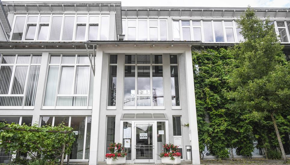 Büsingen hat leere Taschen. Alle Gelder, die man investieren konnte, wurden auch investiert. Schulden macht die Enklave deswegen aber noch nicht. Bild: Melanie Duchene