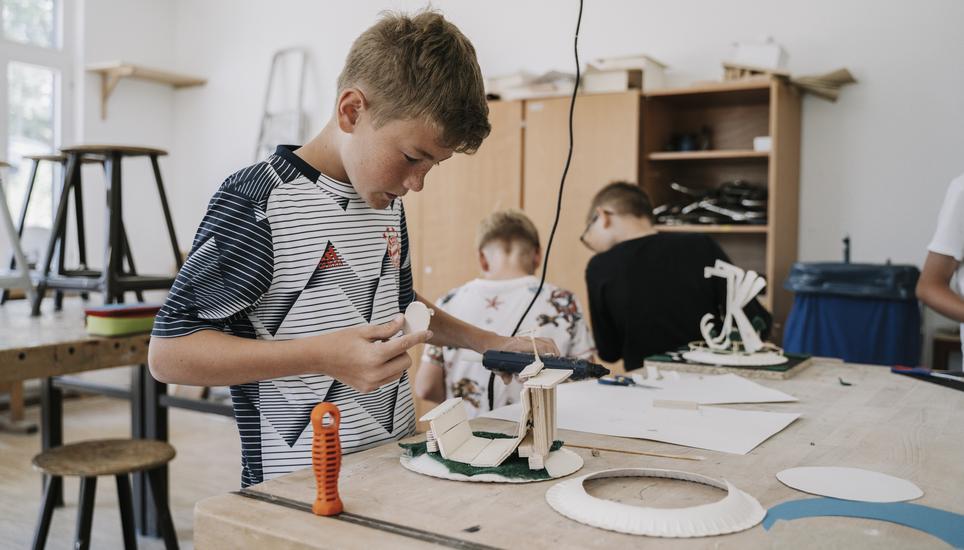 Die Werkräume verbinden Kreativität und technisches Geschick.