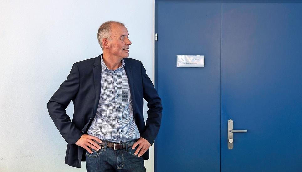 Leiter Daniel Brüschweiler nimmt sein letztes Bankjahr in Angriff. Bild: Jeannette Vogel