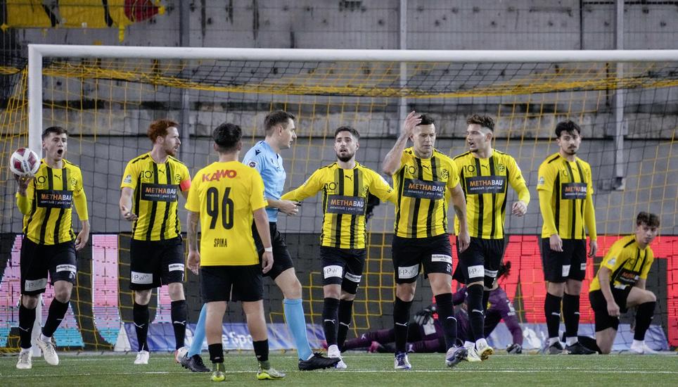 Frustration: Die FCS-Spieler ärgern sich über die verdiente Niederlage gegen Lausanne-Sport. Bild: Roger Albrecht