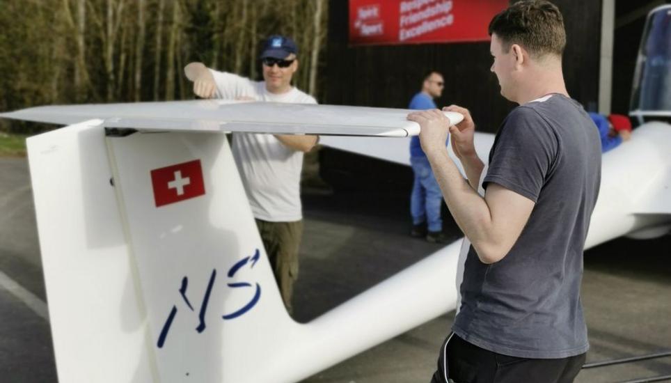 Im und um den Hangar auf dem Schmerlat wurde gearbeitet. Bild: zVg