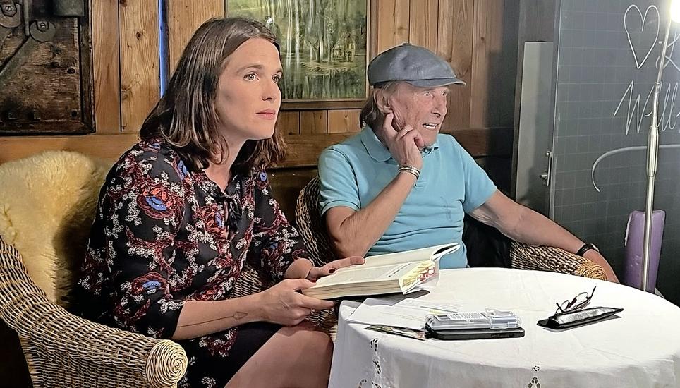 Claus Theo Gärtner liest in Buchberg aus seiner Autobiografie vor