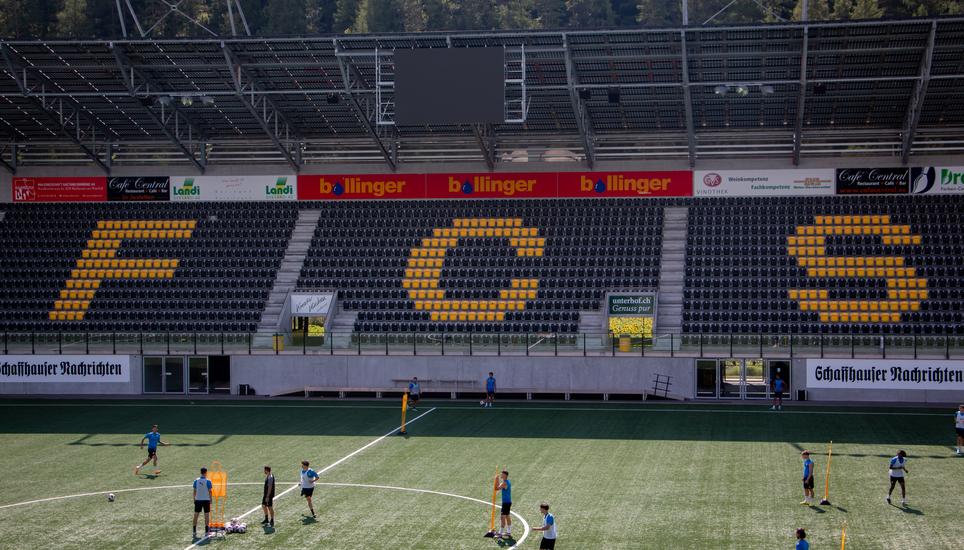 Was sagen Sie zu einem möglichen Verkauf des FC Schaffhauen? Nehmen Sie Teil an unserer Umfrage. Bild: SN-Archiv/Roberta Fele