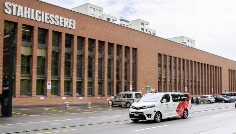 Trotzt Hitze und Unwetter und fährt und fährt und fährt ... Der «Rhyder» von Swiss Transit Lab hat im Autopilotmodus schon 2000 Kilometer abgespult. Bild: Trix Brunner