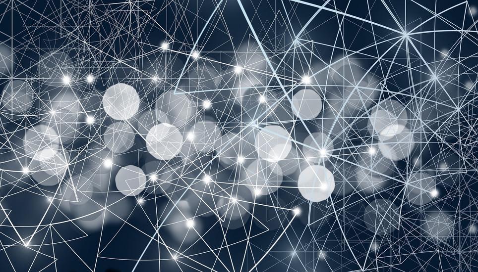 Projektleiter Elia Minghetti stellte die Vereinstätigkeiten kurz vor, bevor es mit den Referaten zum Thema künstliche Intelligenz (KI) losging. Bild: Pixabay