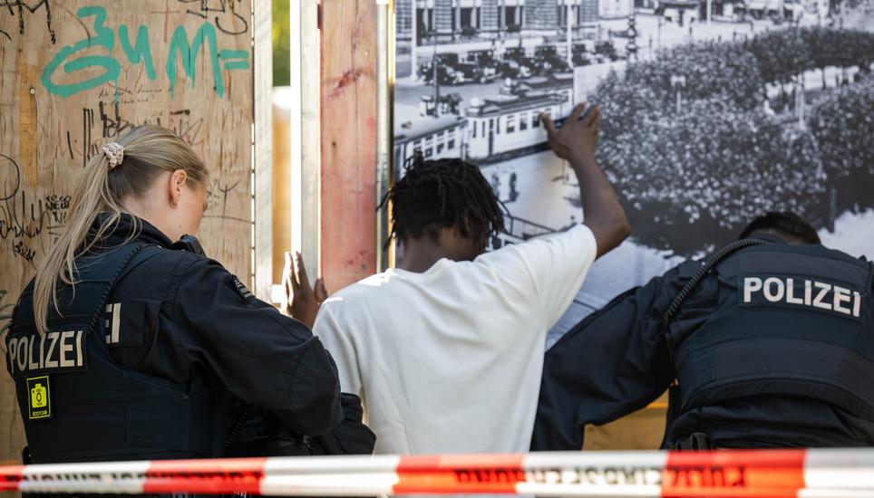Die meisten Drogendealer bleiben auf freiem Fuss: Frankfurt bekommt die Crack-Epidemie nicht in den Griff. Bild: Keystone