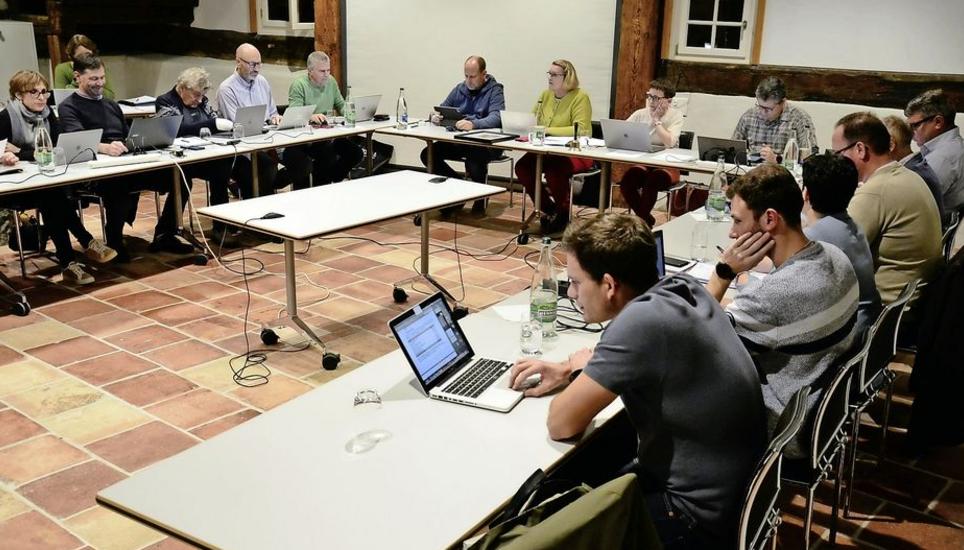 Der Steiner Einwohnerrat hat sich am Freitag eine neue Geschäftsordnung gegeben. Bild: Thomas Martens