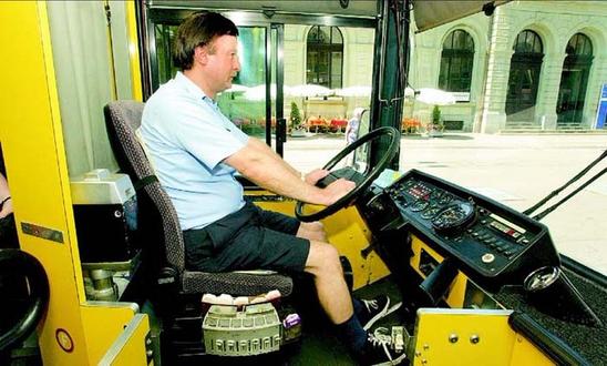 40 Grad in einem Bus waren keine Seltenheit. Bild: Eric Bührer