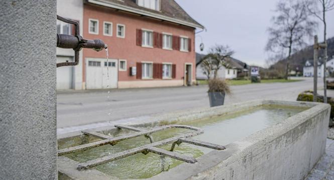 Brunnen im Dorfkern von Merishausen, fotografiert anlaesslich dem Thema Wasserversorgung, am Mittwoch, 21. Februar, 2024 (Melanie Duchene / Schaffhauser Nachrichten)